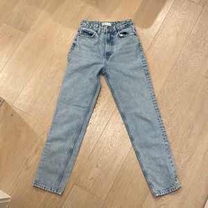 Zara Mom jeans light wash